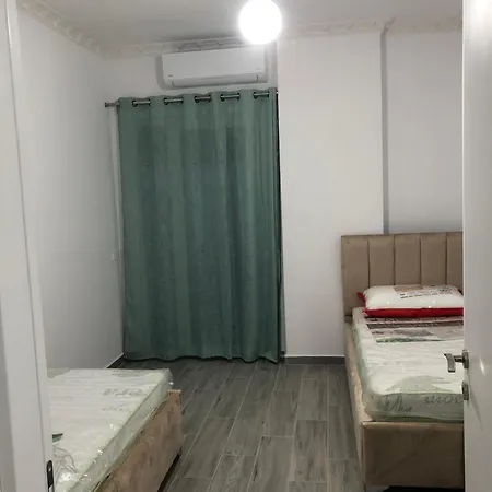 Shkoze,relux Rezidenc 아파트
